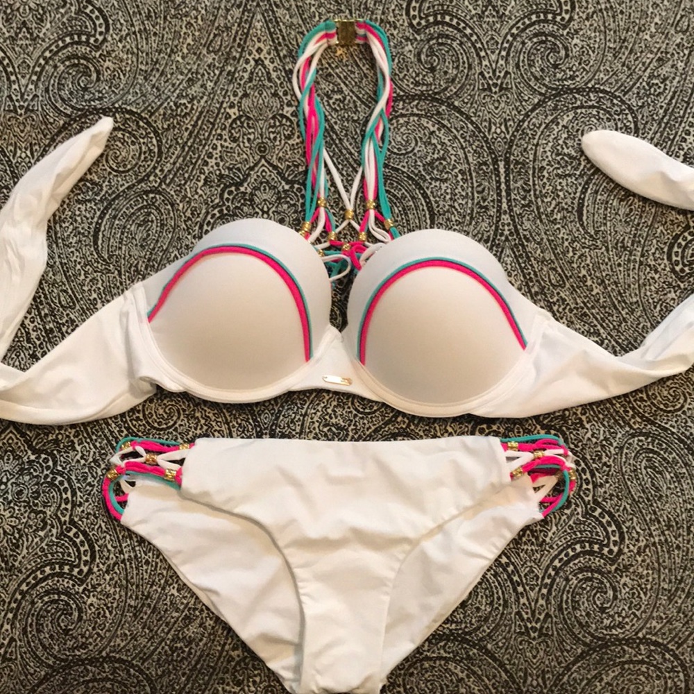 NWOT Beach Bunny White Bikini